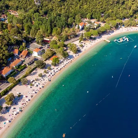 Laura Ika-lovran 80 M2 With Private 100 M2 Garden Hot Tub Free Parking *