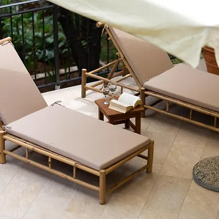 Apartment Laura Ika-lovran 80 M2 With Private 100 M2 Garden Hot Tub Free Parking *